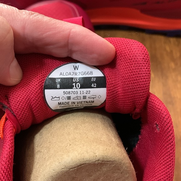 Altra Lone Peaks - Picture 5 of 5